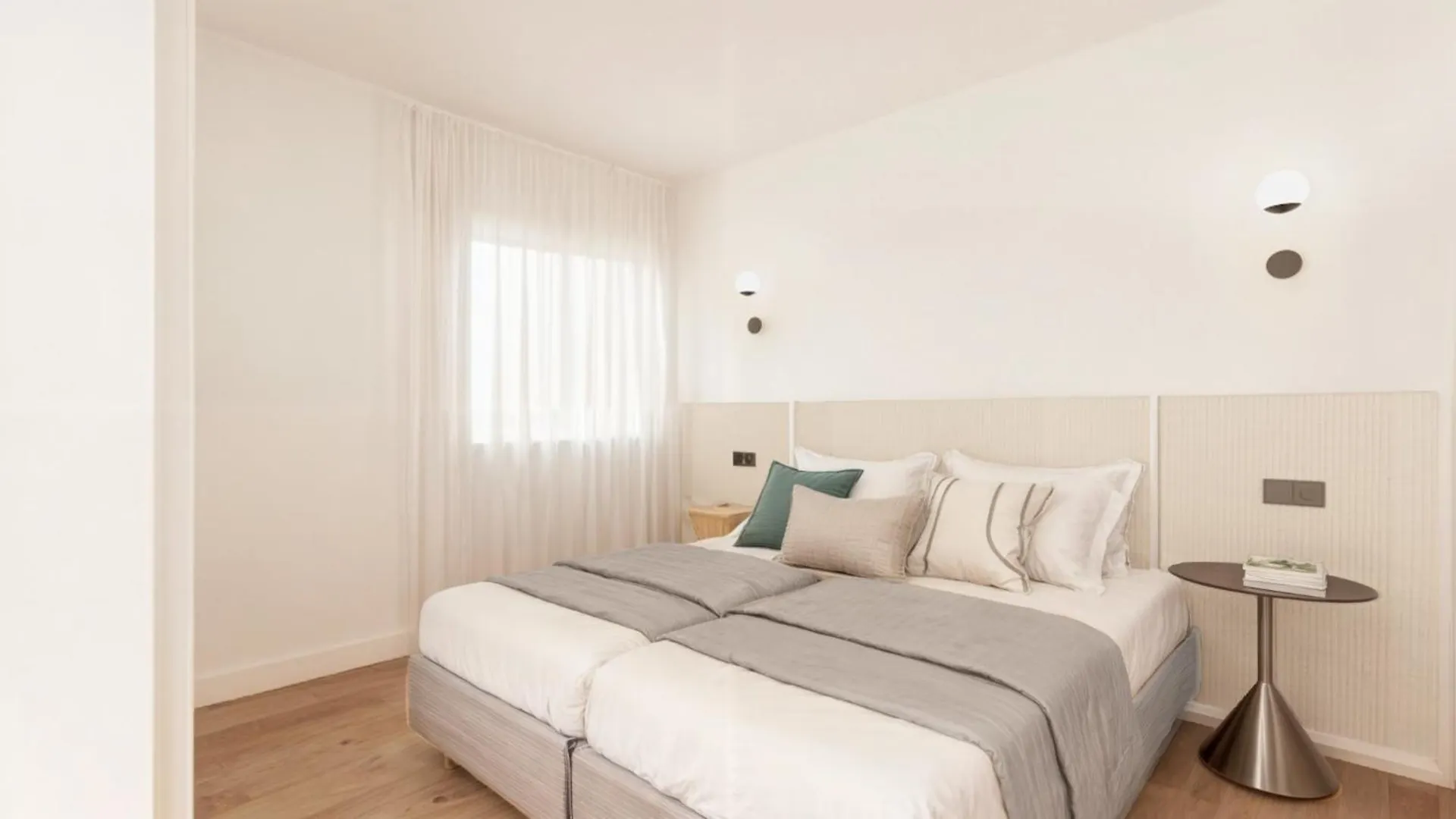 Meral Units Fuengirola 4*,